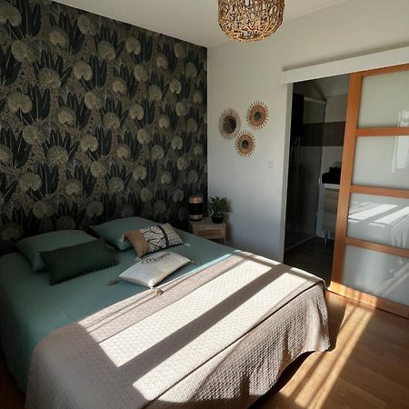 Les Voyages De Louison Bed & Breakfast Lavardac ภายนอก รูปภาพ